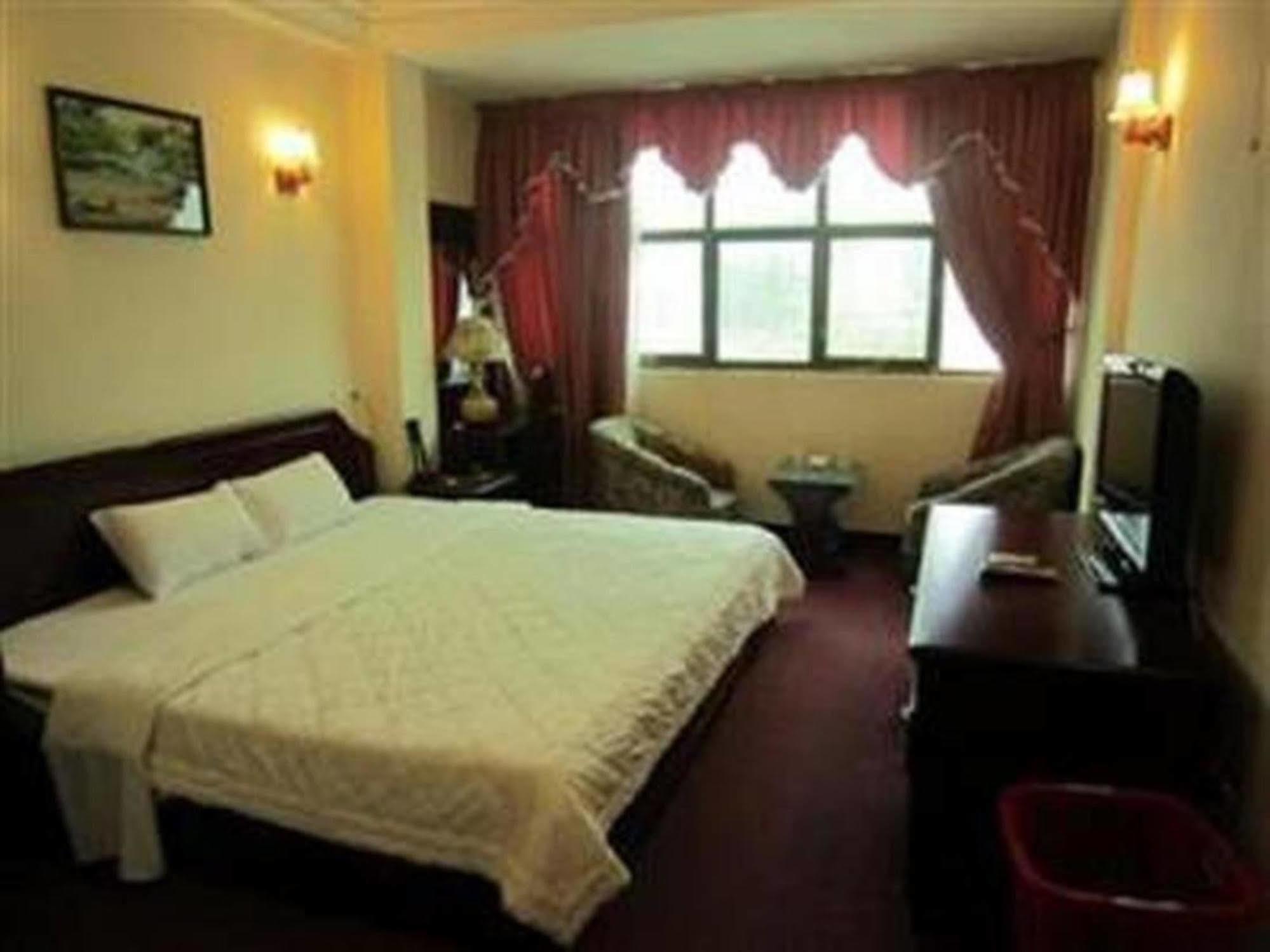 The Sun Hotel Ho Chi Minh City Exterior photo