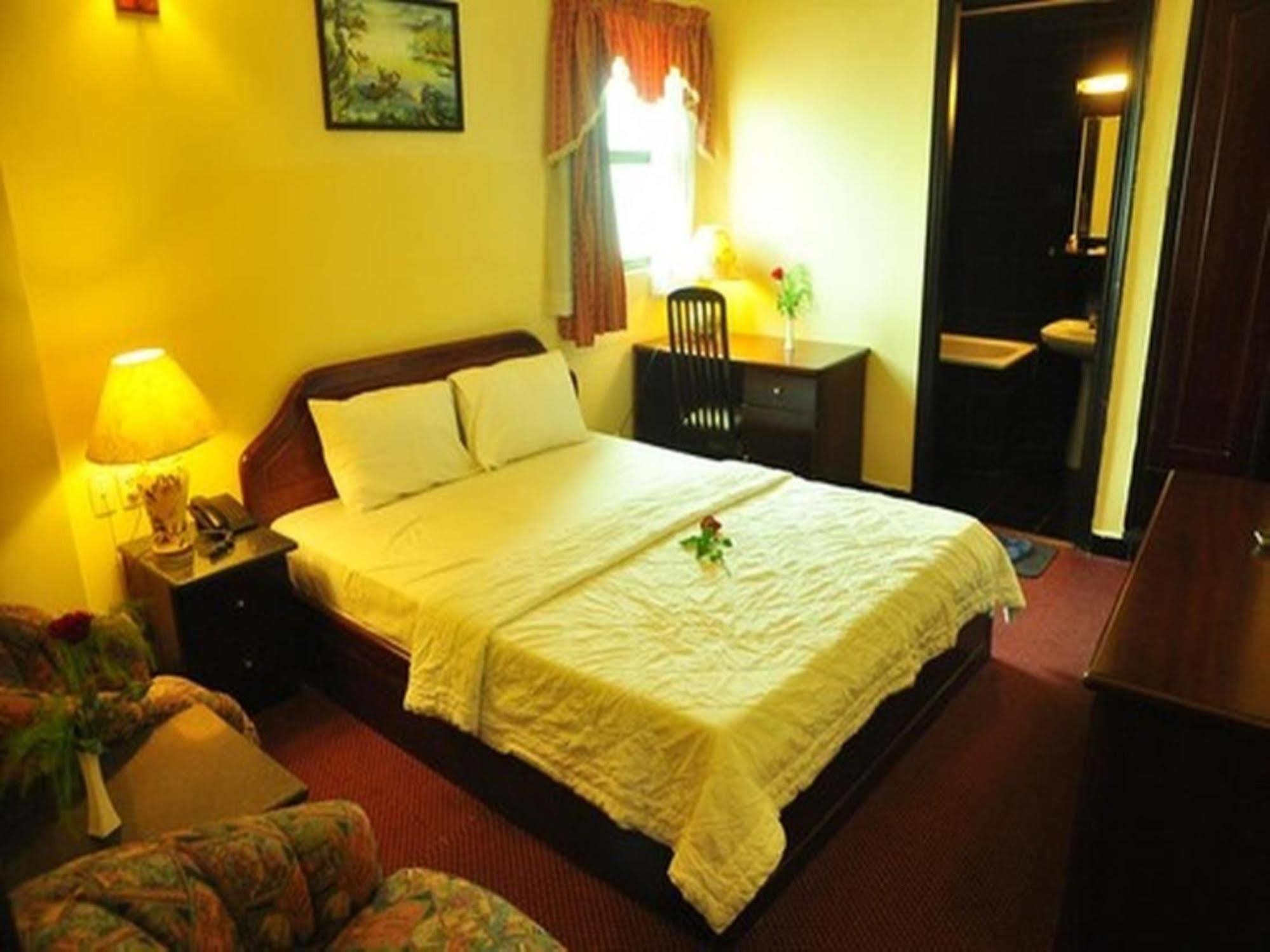The Sun Hotel Ho Chi Minh City Exterior photo
